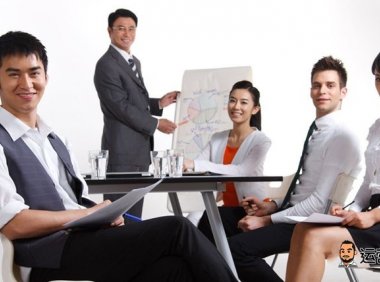 App Store重大调整：“热搜词”消失不见